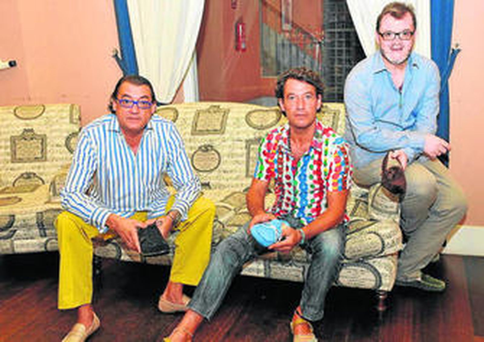 Imagen de José María, Juan y Jaime, los tres hermanos integrantes de Los Alpresa.