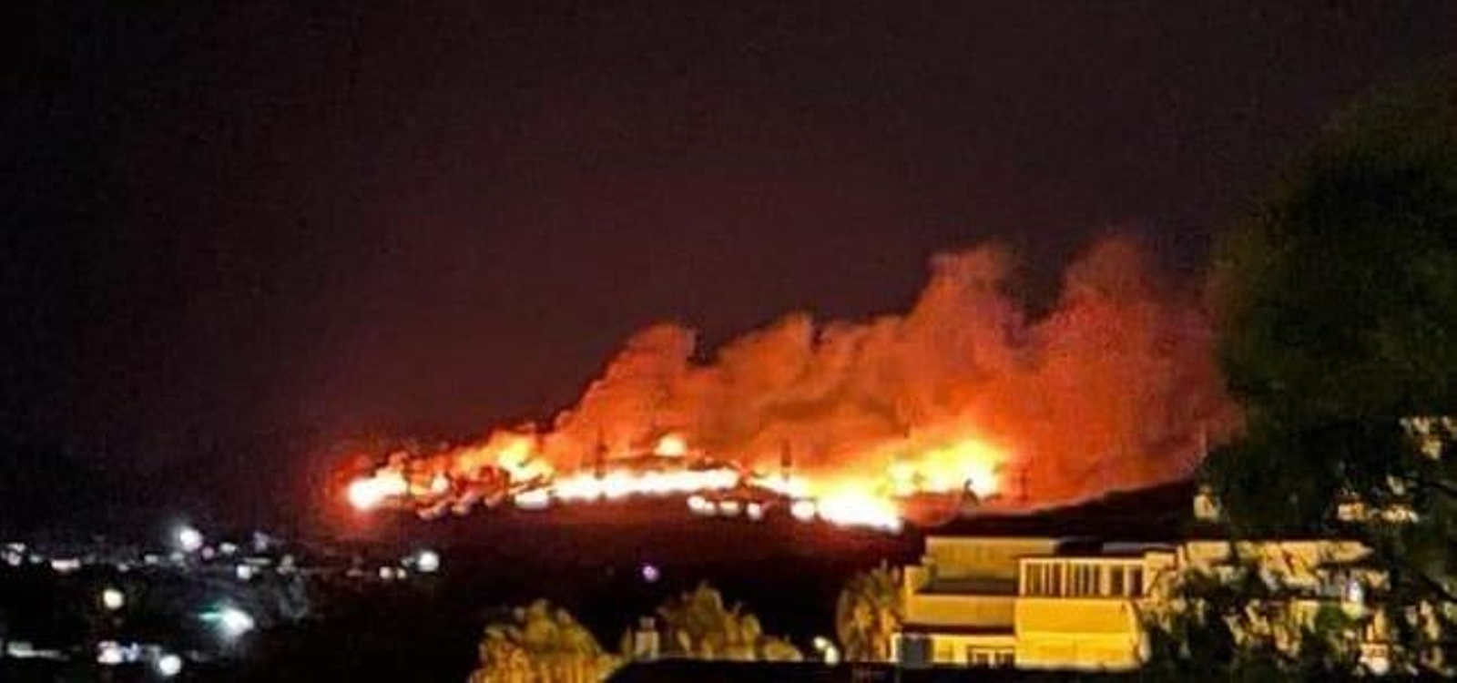 El incendio en la Sierra del Arca.