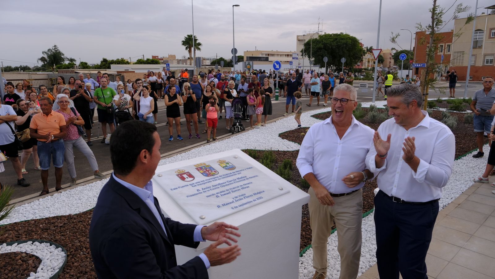 Imágenes de la inauguración del puente que une Huércal de Almería y Viator