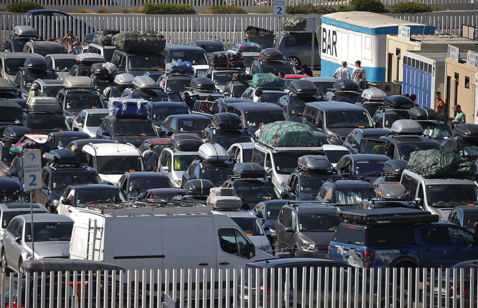 El primer mes de la Operación Paso del Estrecho en el puerto de Algeciras, en imágenes