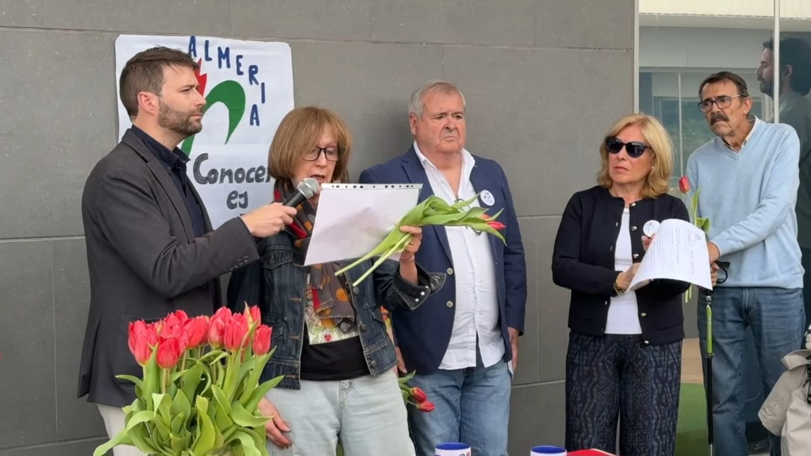 Afectados de Parkinson explican su día a día con la enfermedad.