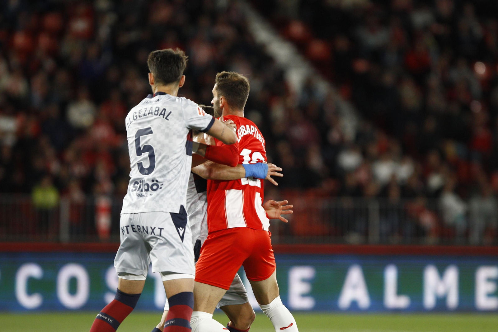 Las mejores imágenes del partido U.D. Almería-Levante U.D.