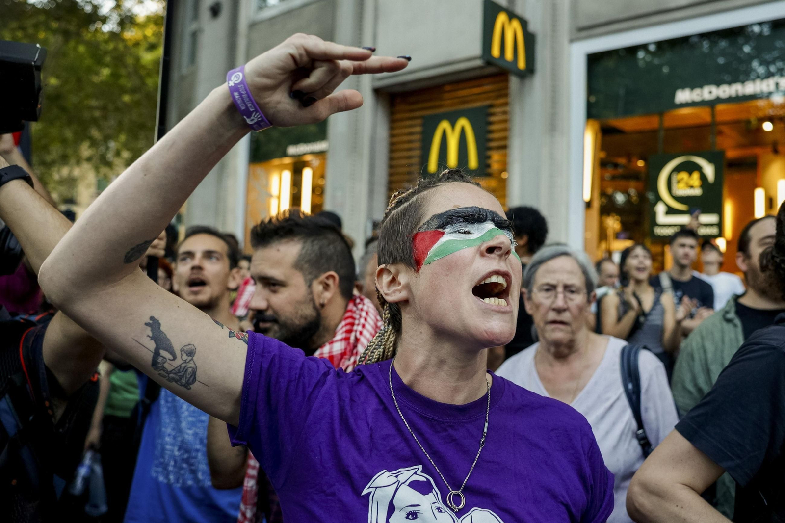 Las fotos de la protestas propalestinas que han obligado a cancelar la última etapa de la Vuelta a España