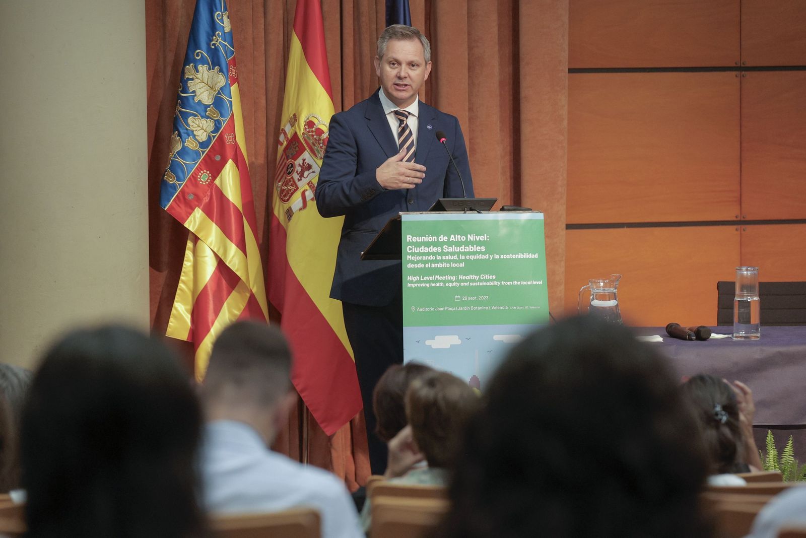 El ministro de Sanidad en funciones, José Miñones.