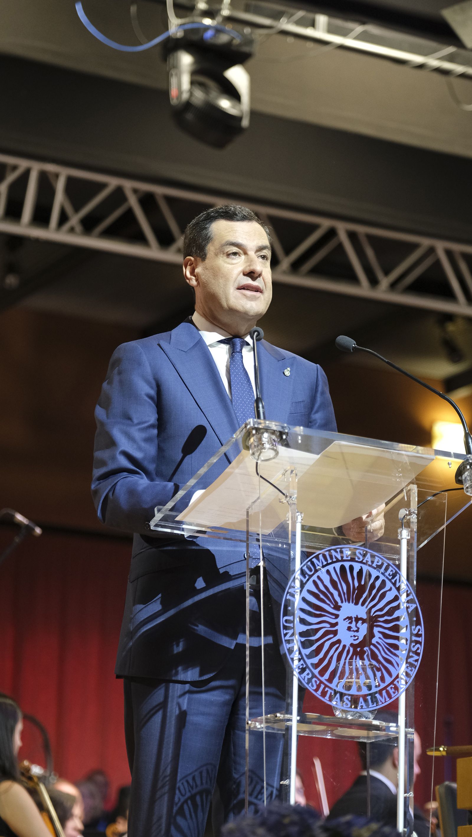 El Presidente de la Junta Juanma Moreno, inaugura el curso universitario andaluz en Almería
