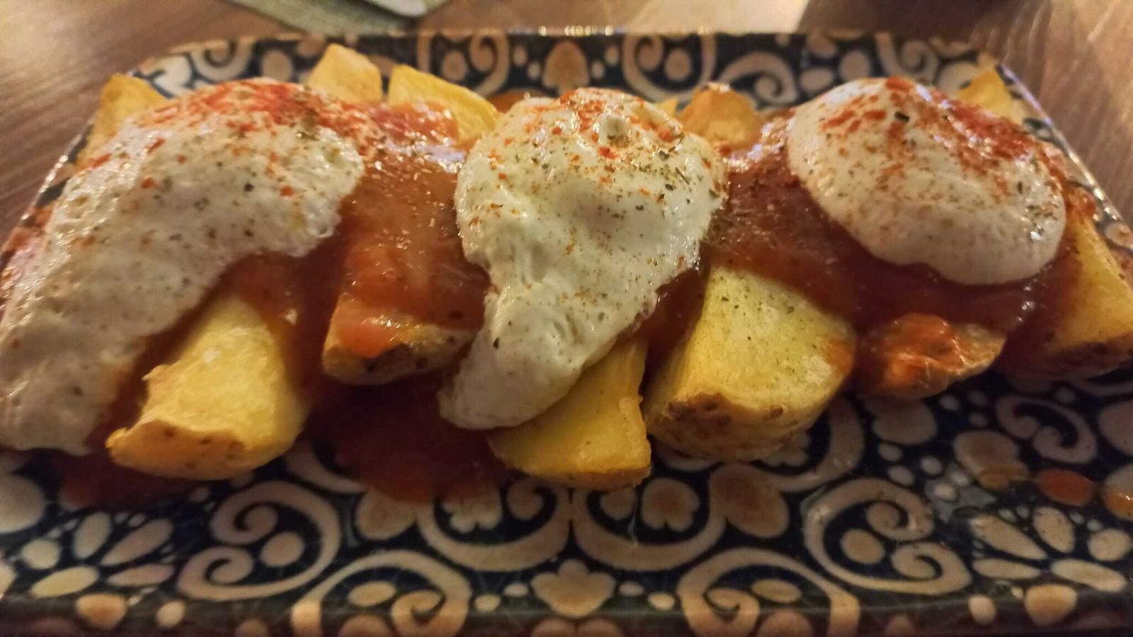 Patatas bravas del restaurante Ditigastro
