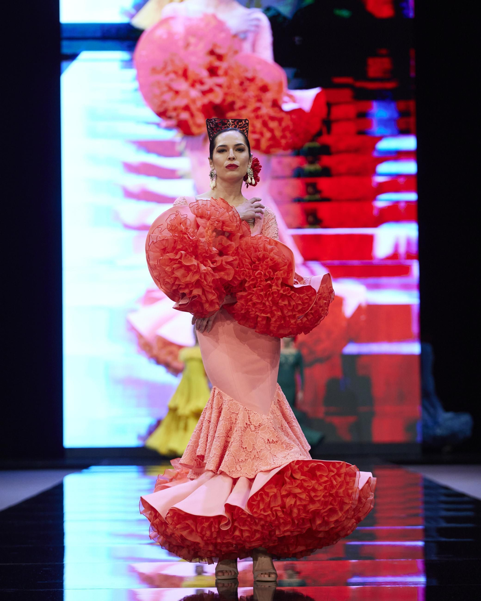 El desfile de Mari Carmen Sáez en SIMOF 2025, todas las fotos