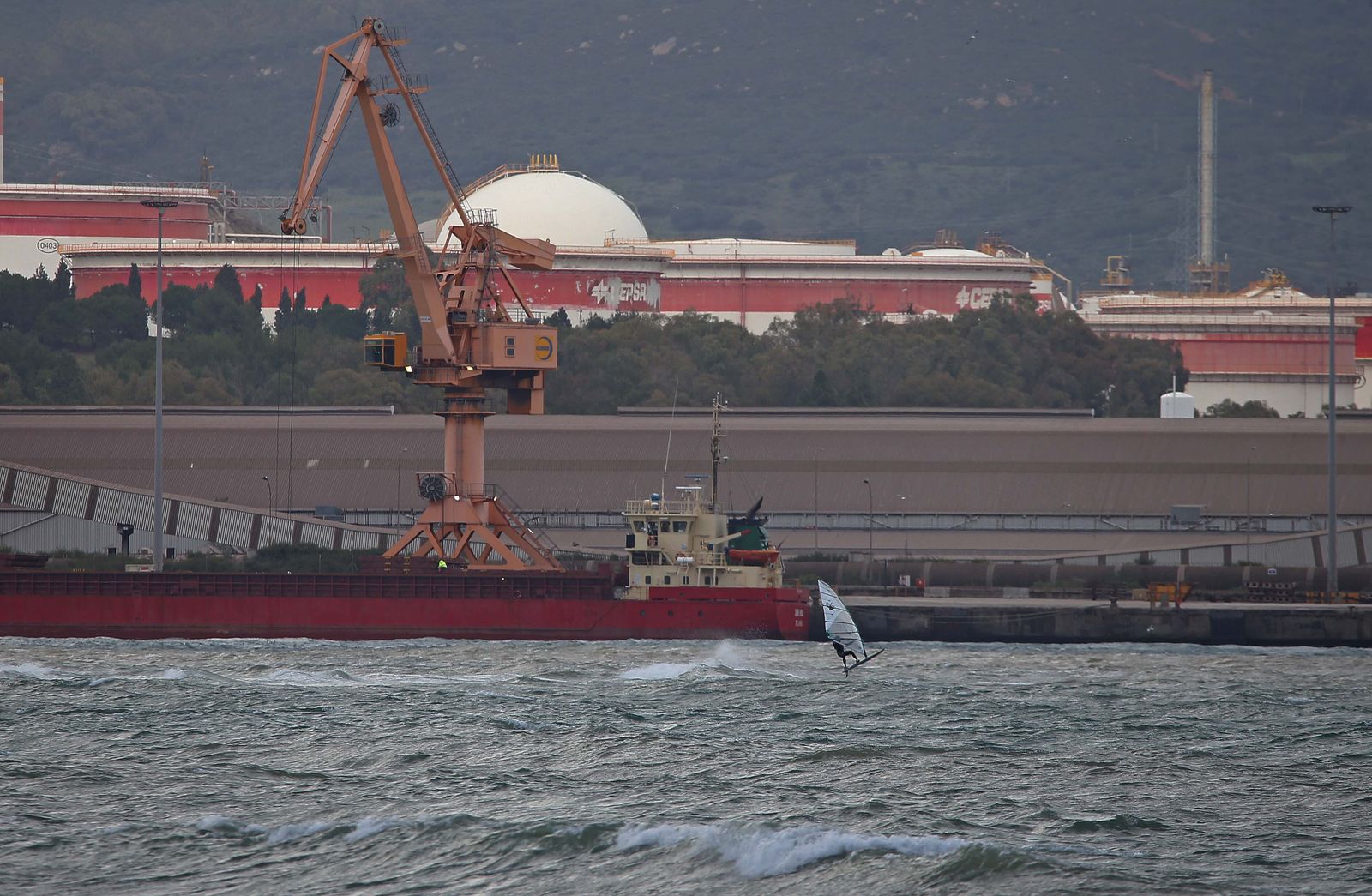 Fotos del temporal en la Bahía de Algeciras