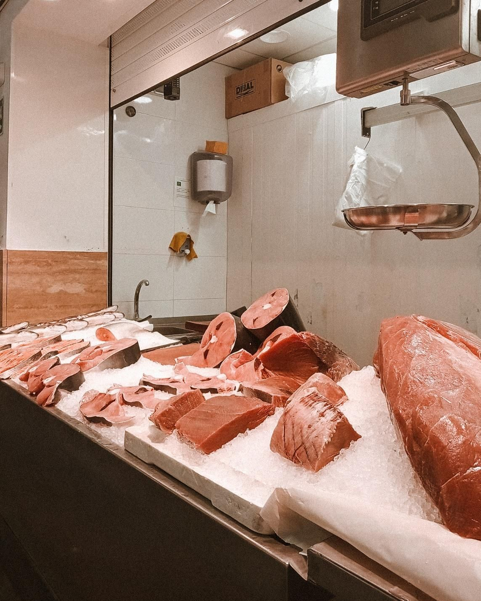 Mercado de Sanlúcar antes días previos a Navidad..jpg5