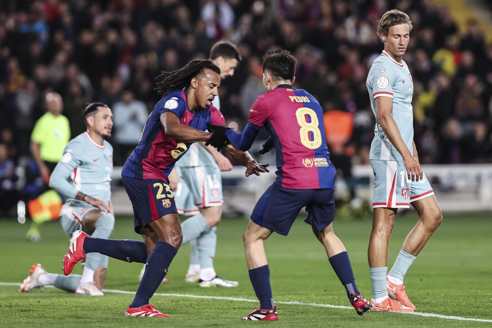 Las fotos del espectacular Barcelona - Atlético de Madrid