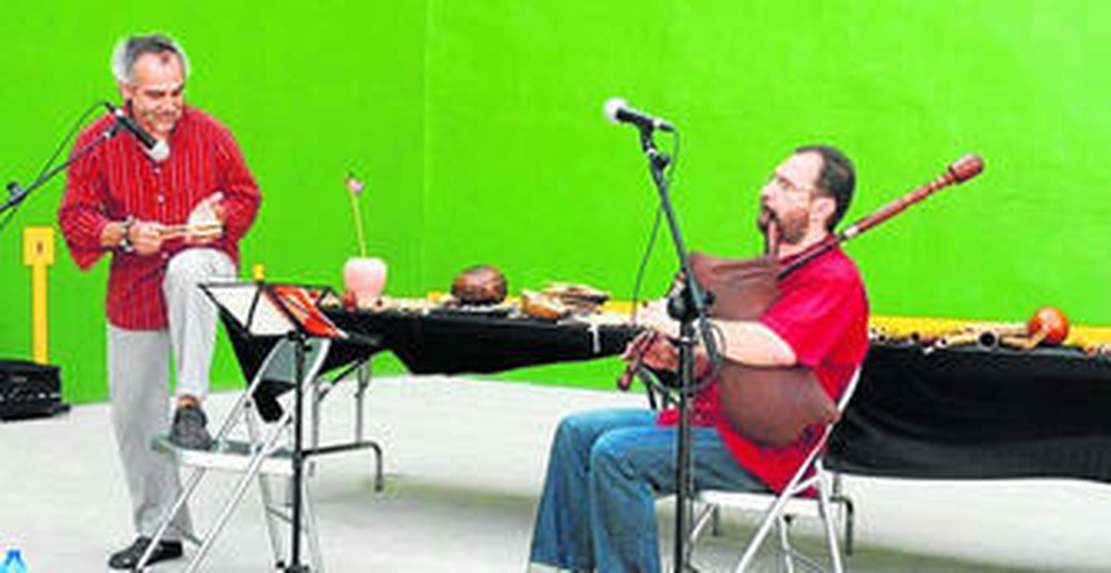 Un paciente del Clínico utiliza el programa de acompañamiento.