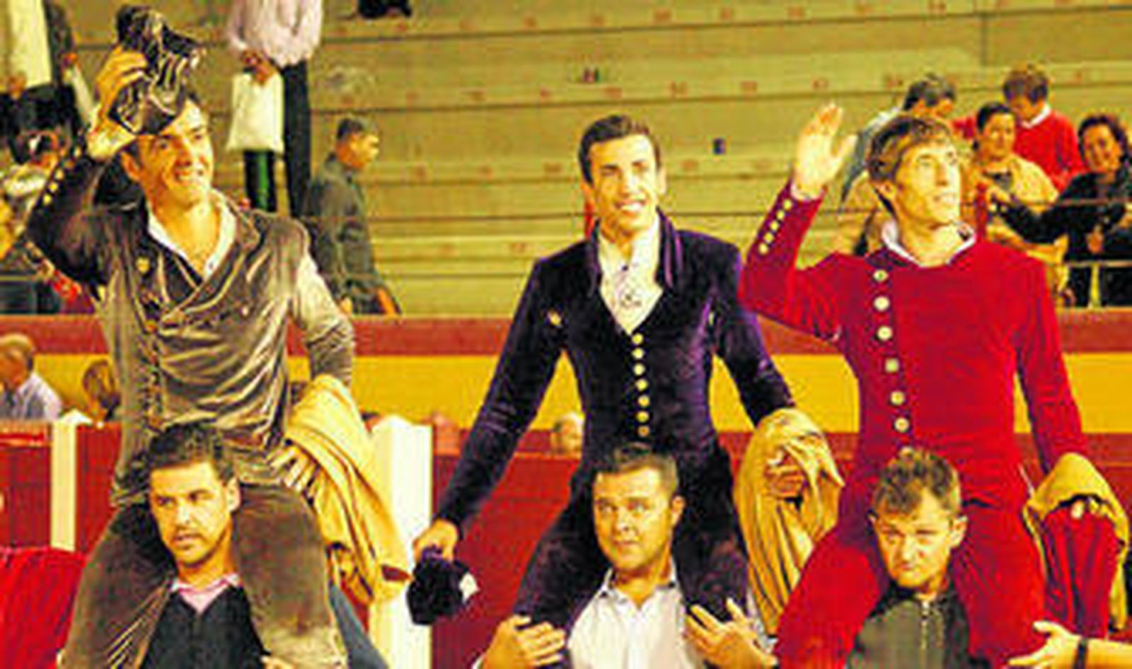 El Cid, De Miranda y Escribano, en su salida a hombros en Palos.