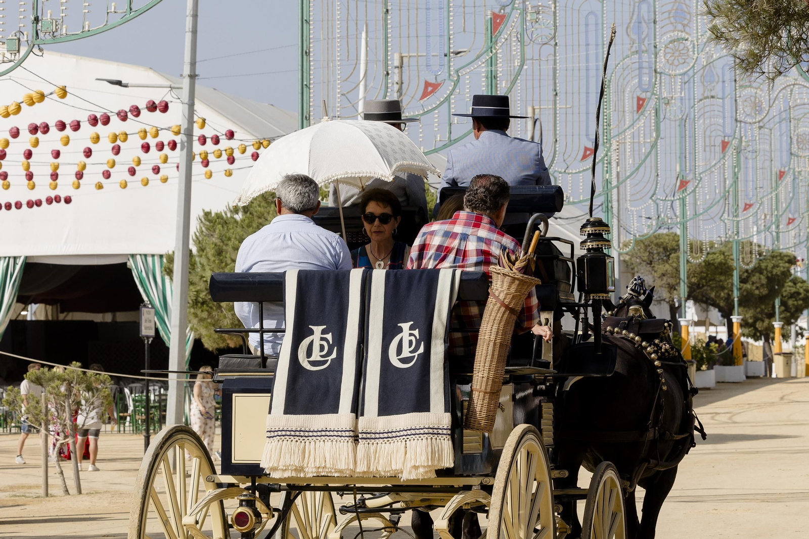 Búscate en las imágenes del domingo en la feria de Chiclana