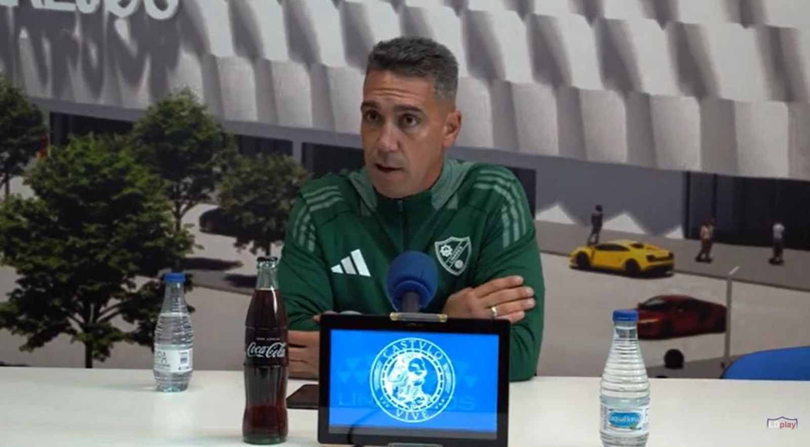 Juan Antonio Milla, en la rueda de prensa previa al choque ante el CF Villanovense.