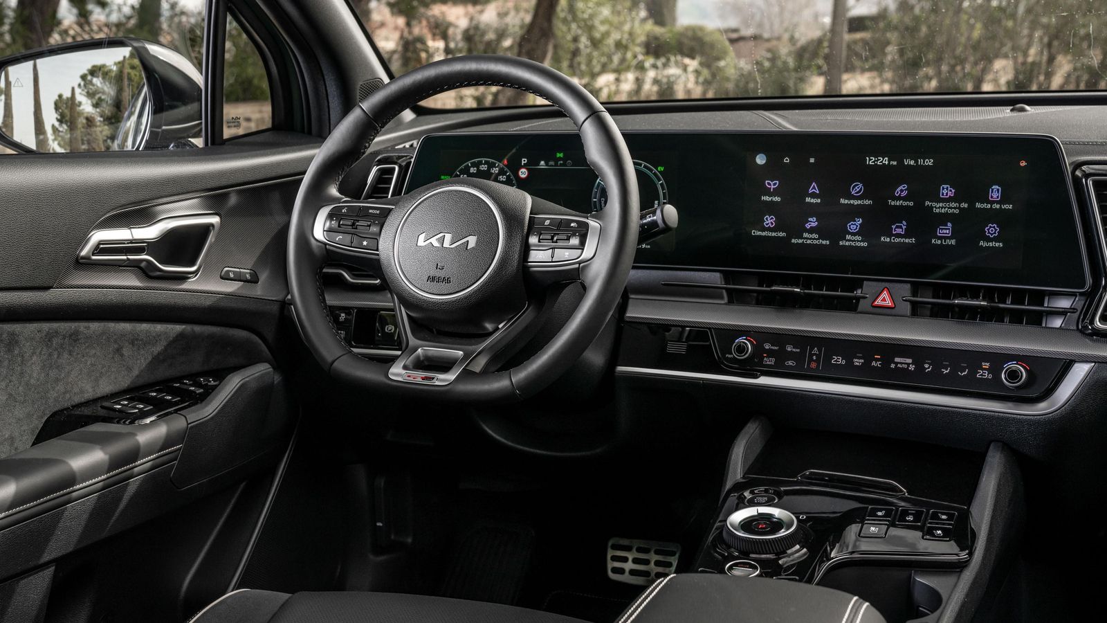 La instrumentación y la pantalla central se integran bajo un mismo cristal a partir del segundo nivel de equipamiento. Ergonómicamente o por percepción de calidad, sin tacha.