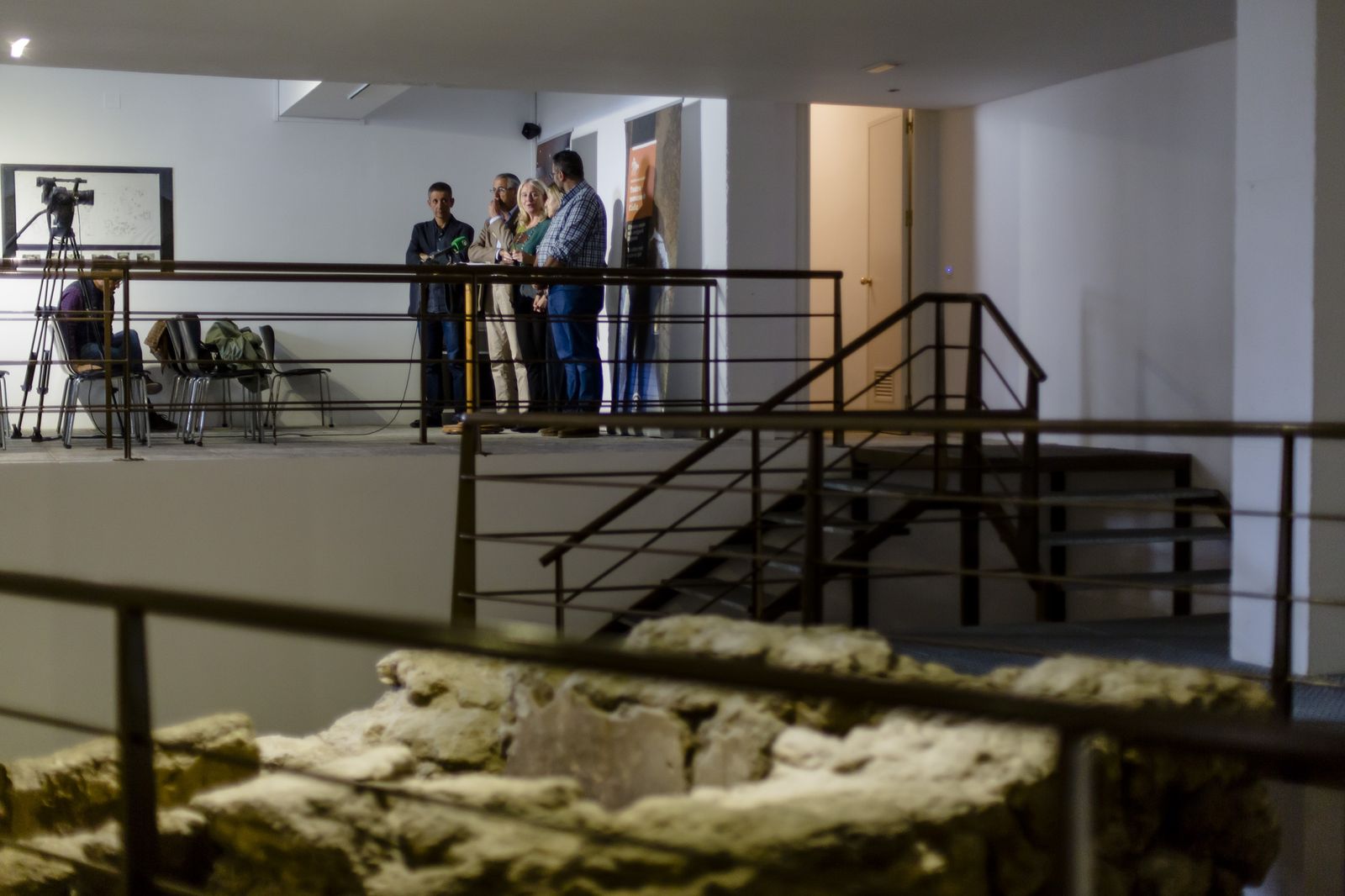 La presentación de las jornadas se realizó en los columbarios romanos de General Ricardos.