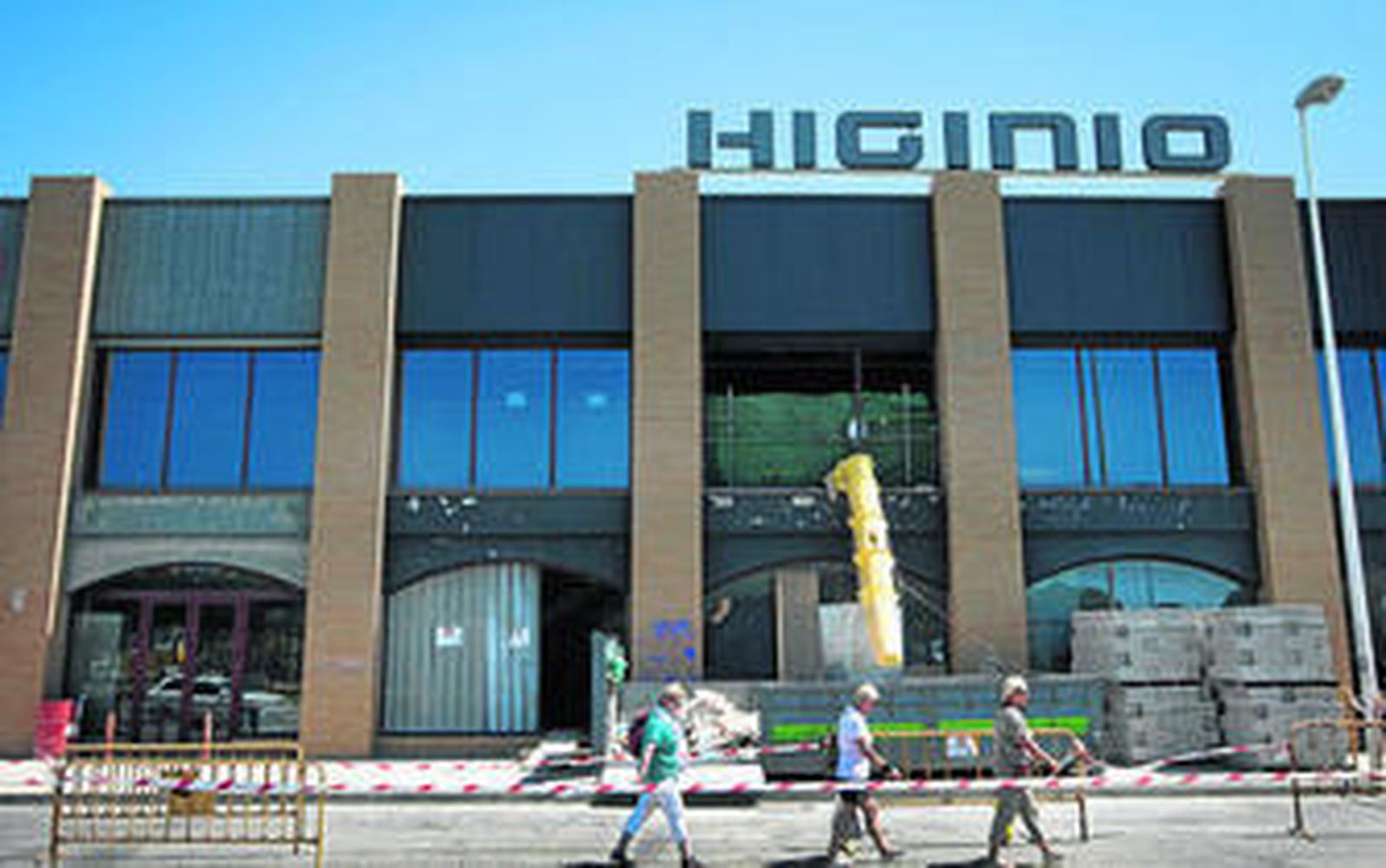 Vista de la actuación en una de las plantas del inmueble situado en la zona comercial de Urbisur.