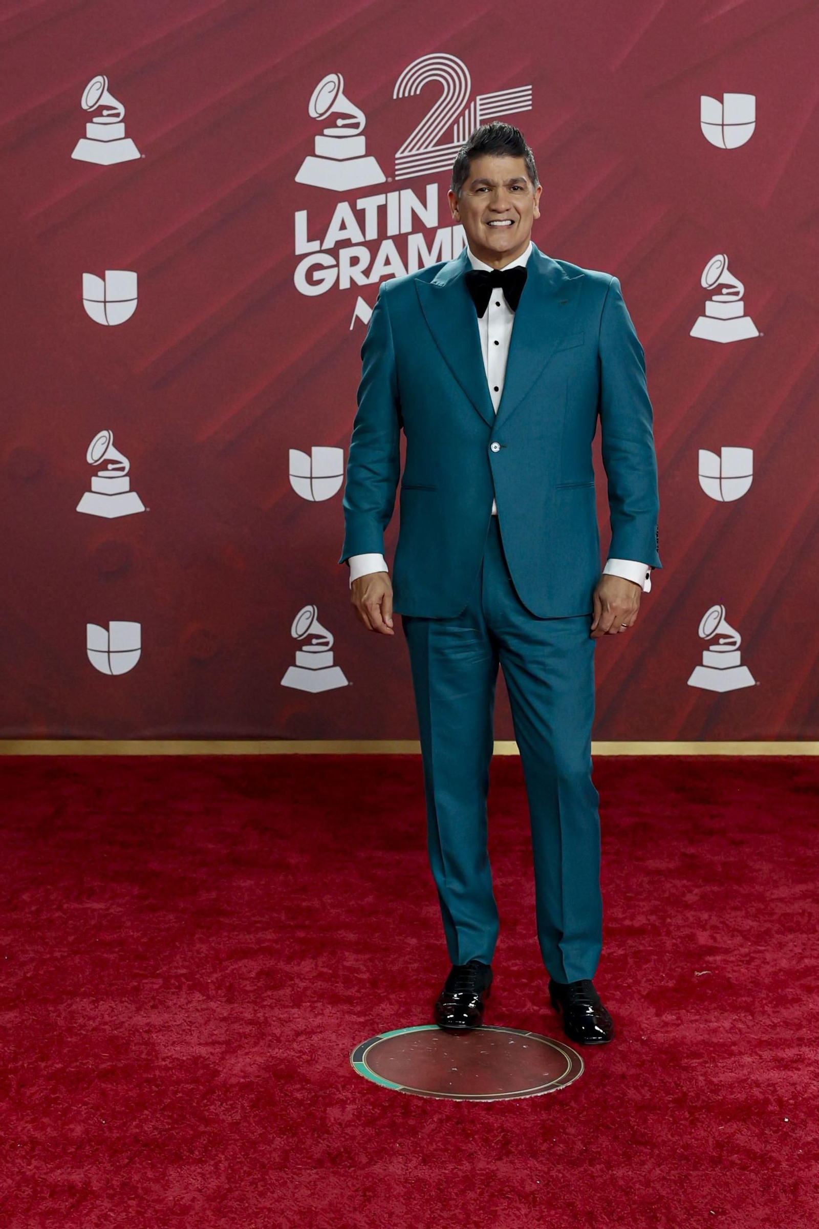 Todos los famosos, tendencias y curiosidades en la alfombra roja de la 25 edición de los Grammy Latinos