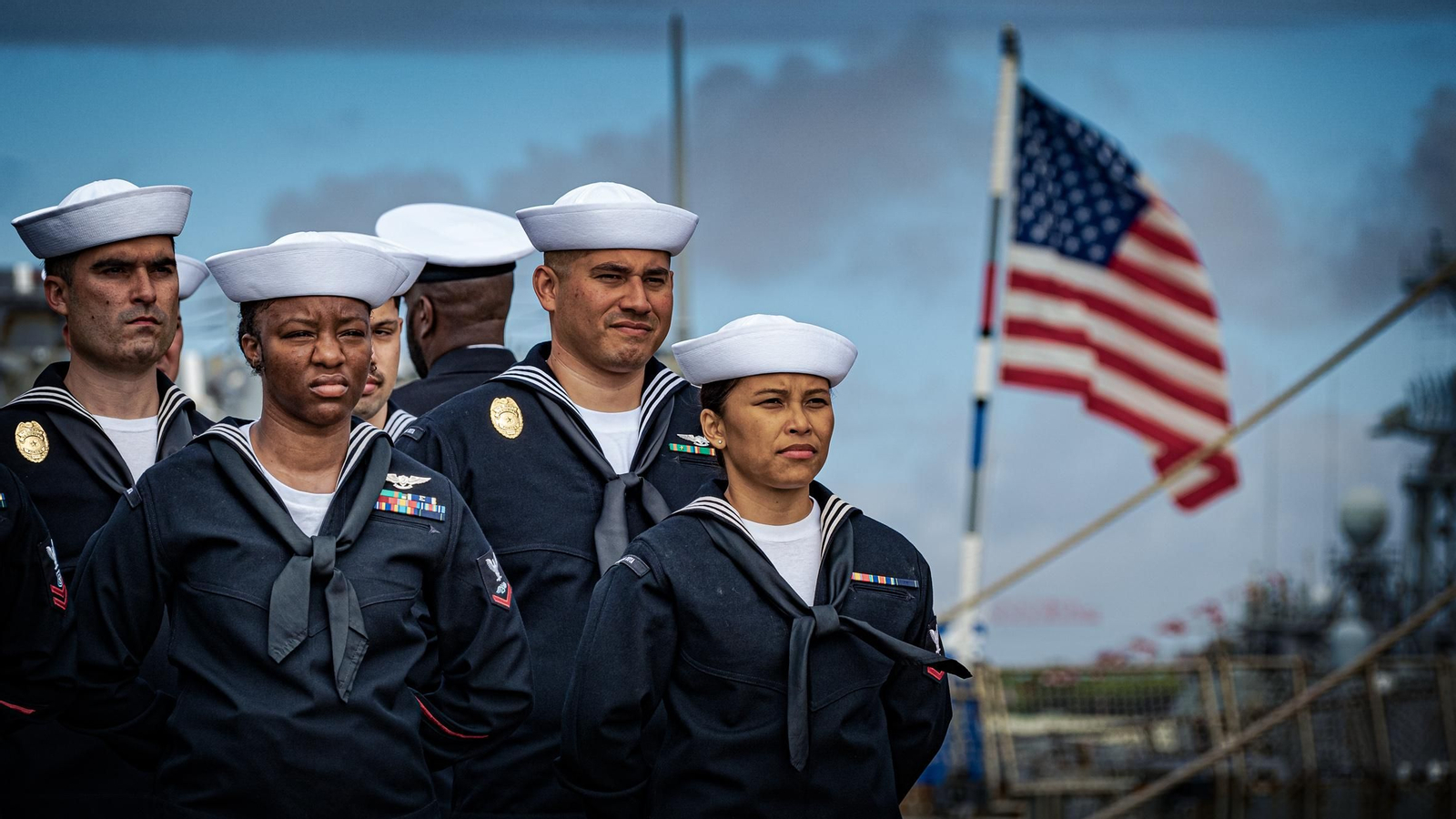 Soldados de Estados Unidos en un acto de bienvenida a la Base de Rota