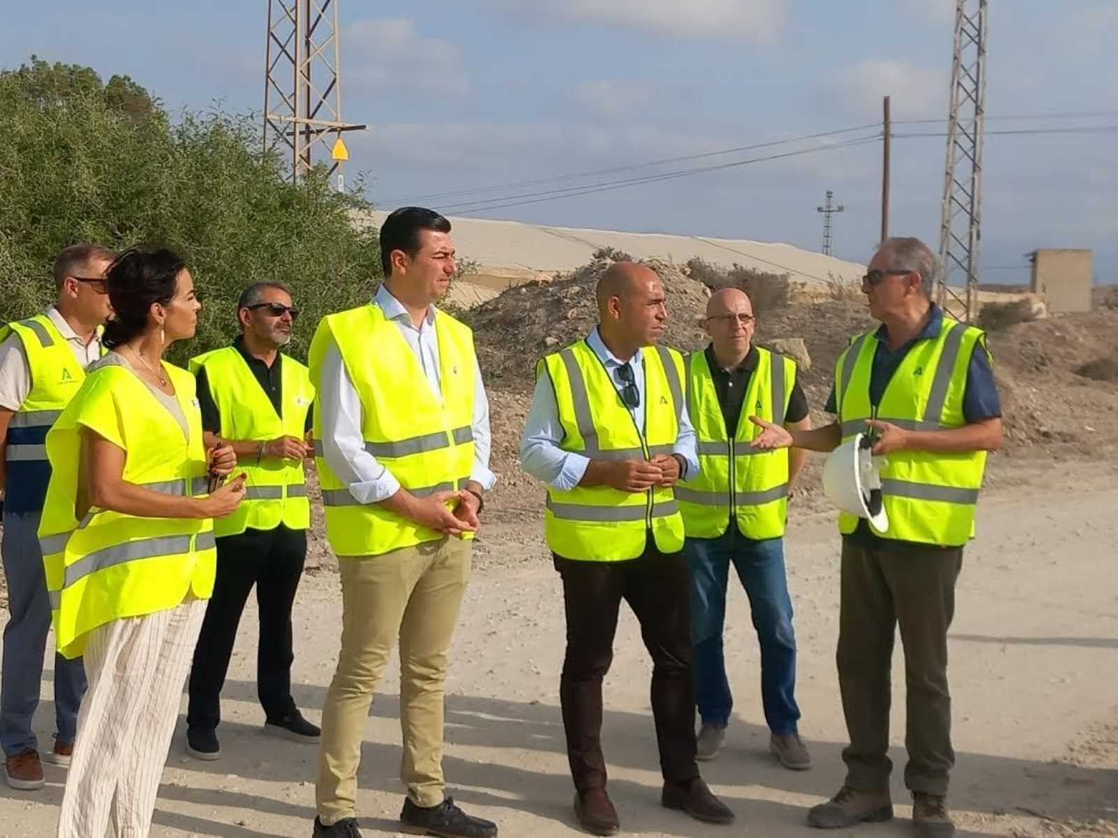 Níjar se beneficiará de una inversión millonaria de la Junta en materia de cauces fluviales Níjar se beneficiará de una inversión millonaria de la Junta en materia de cauces fluviales