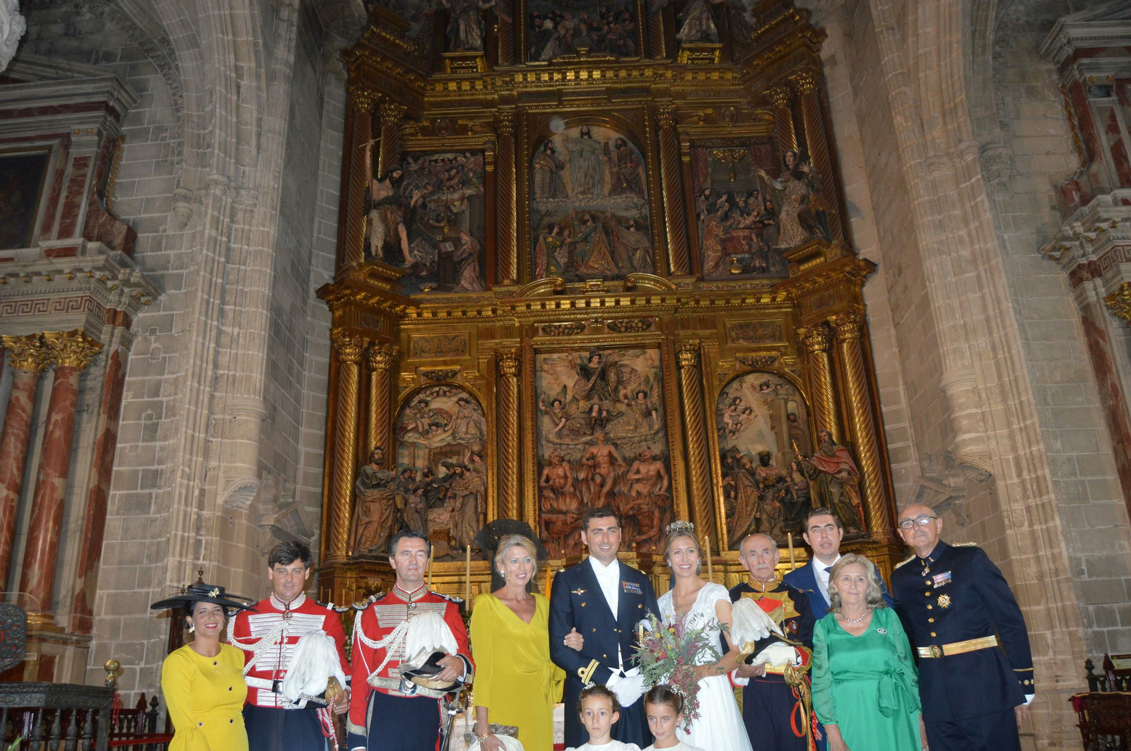 Ana Trujillo, Tomás y Felipe Morenés, Estrella López Arenal, Miguel López y Consuelo Morenés, marqueses de Villarreal de Burriel, Fernando Pérez  y Miguel Pérez Palacios.