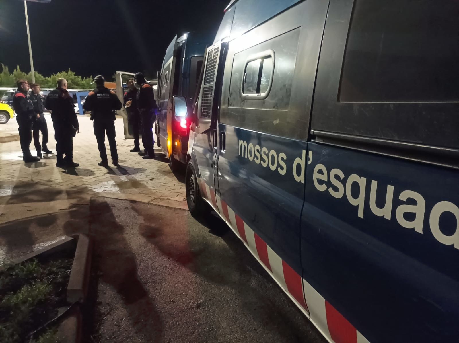 operativo de los Mossos  d'Esquadra