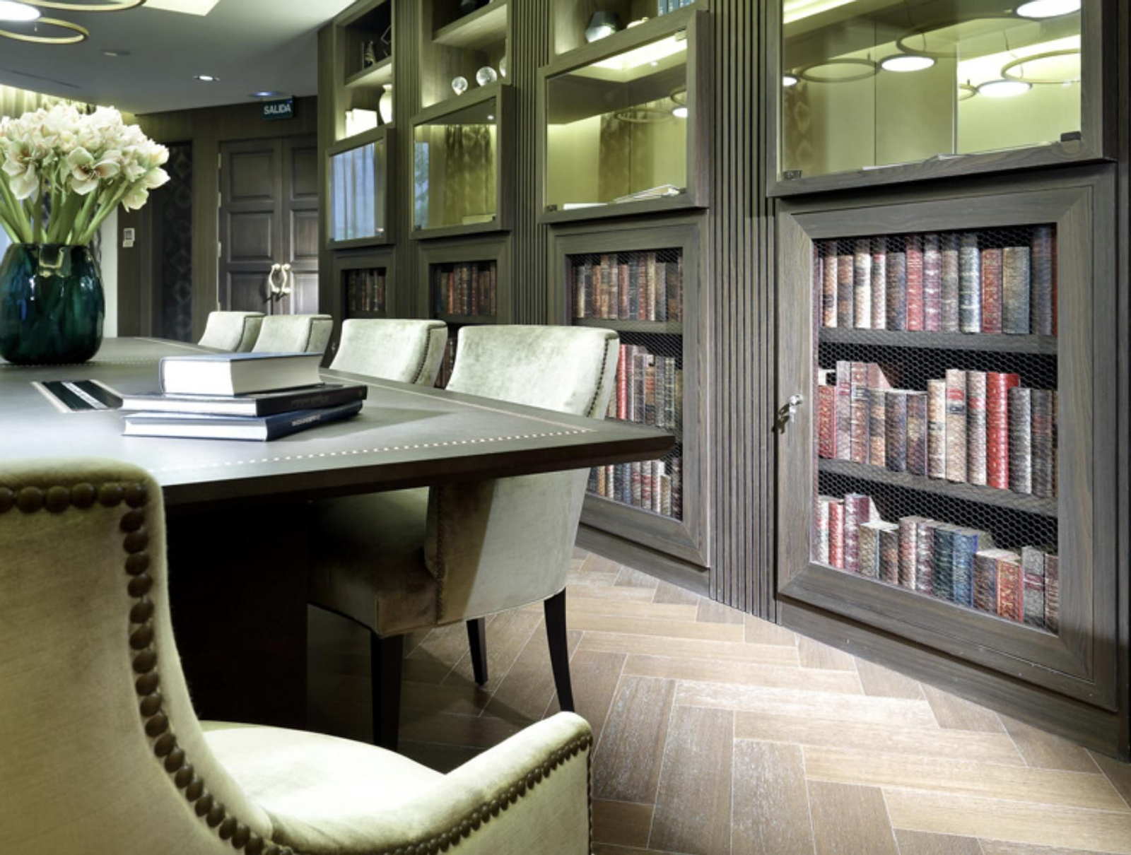 Áurea Washington Irvine