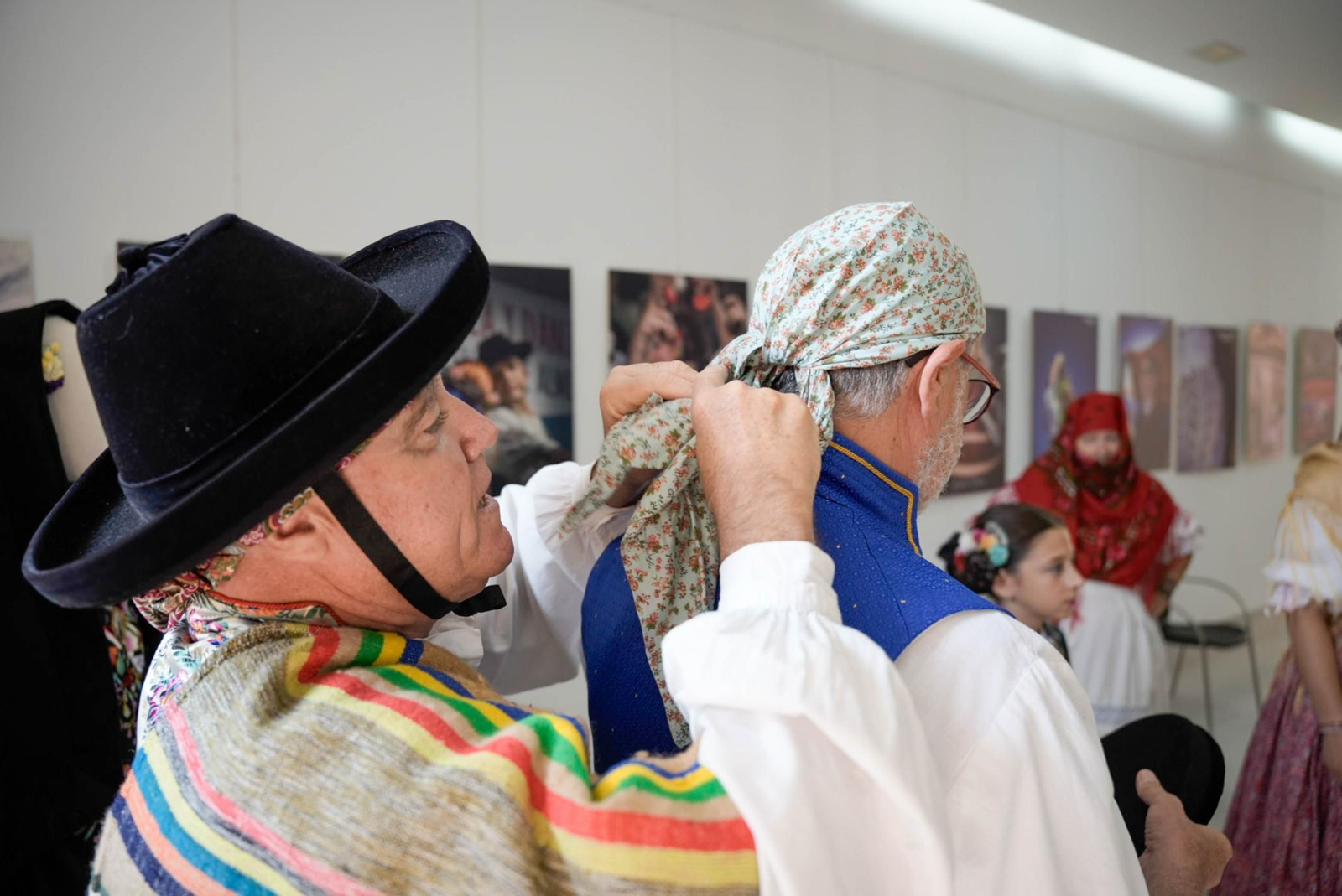 Las mejores imágenes de la exposición "Almería viste de historia su feria"