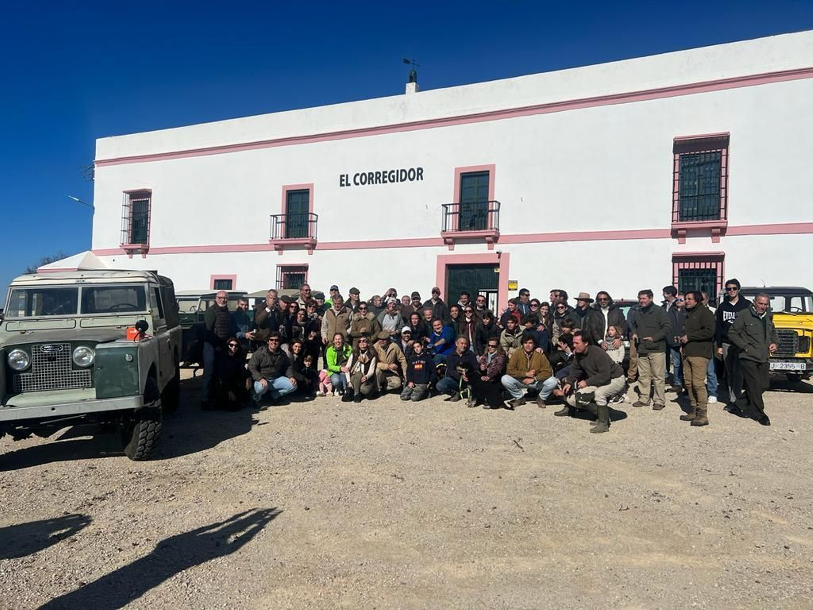 Los participantes en la ruta, en la finca 'El Corregidor'.
