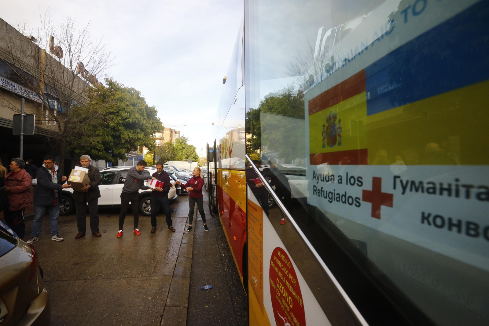 Las fotografías del nuevo cargamento solidario de Córdoba a Ucrania