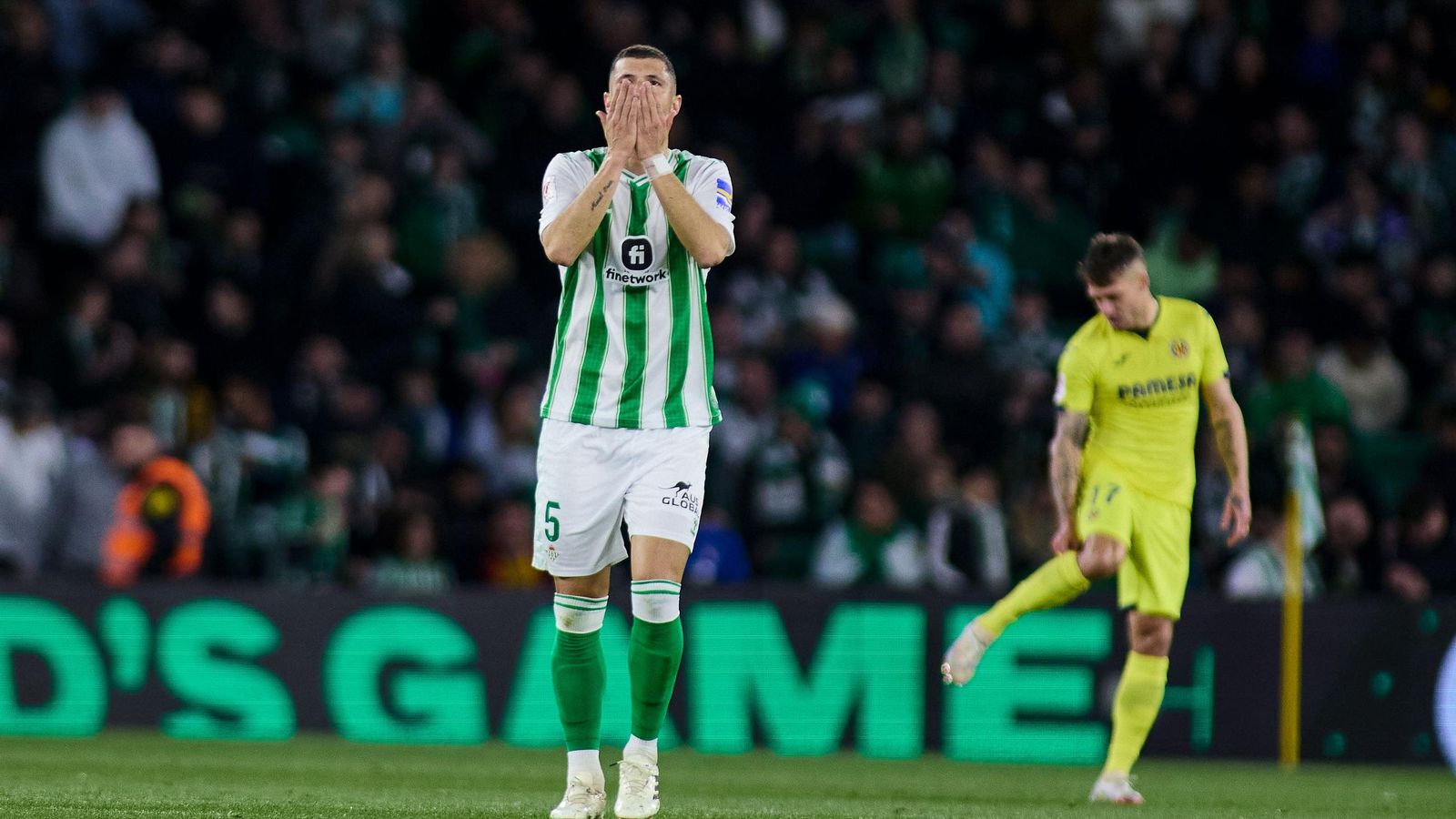 Guido Rodríguez, durante un encuentro de la pasada temporada en el Benito Villamarín.