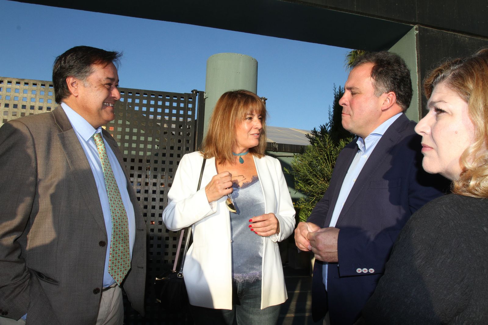 Imágenes del Desayuno Informativo del Grupo Joly con Javier Targhetta