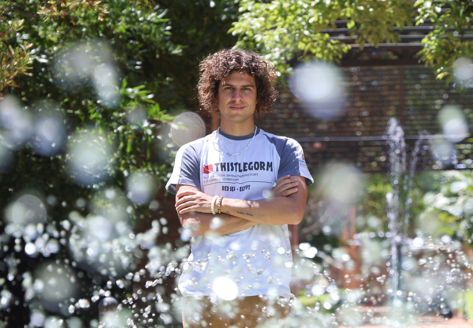 Charlie Sarria, el biólogo marino malagueño experto en tiburones.