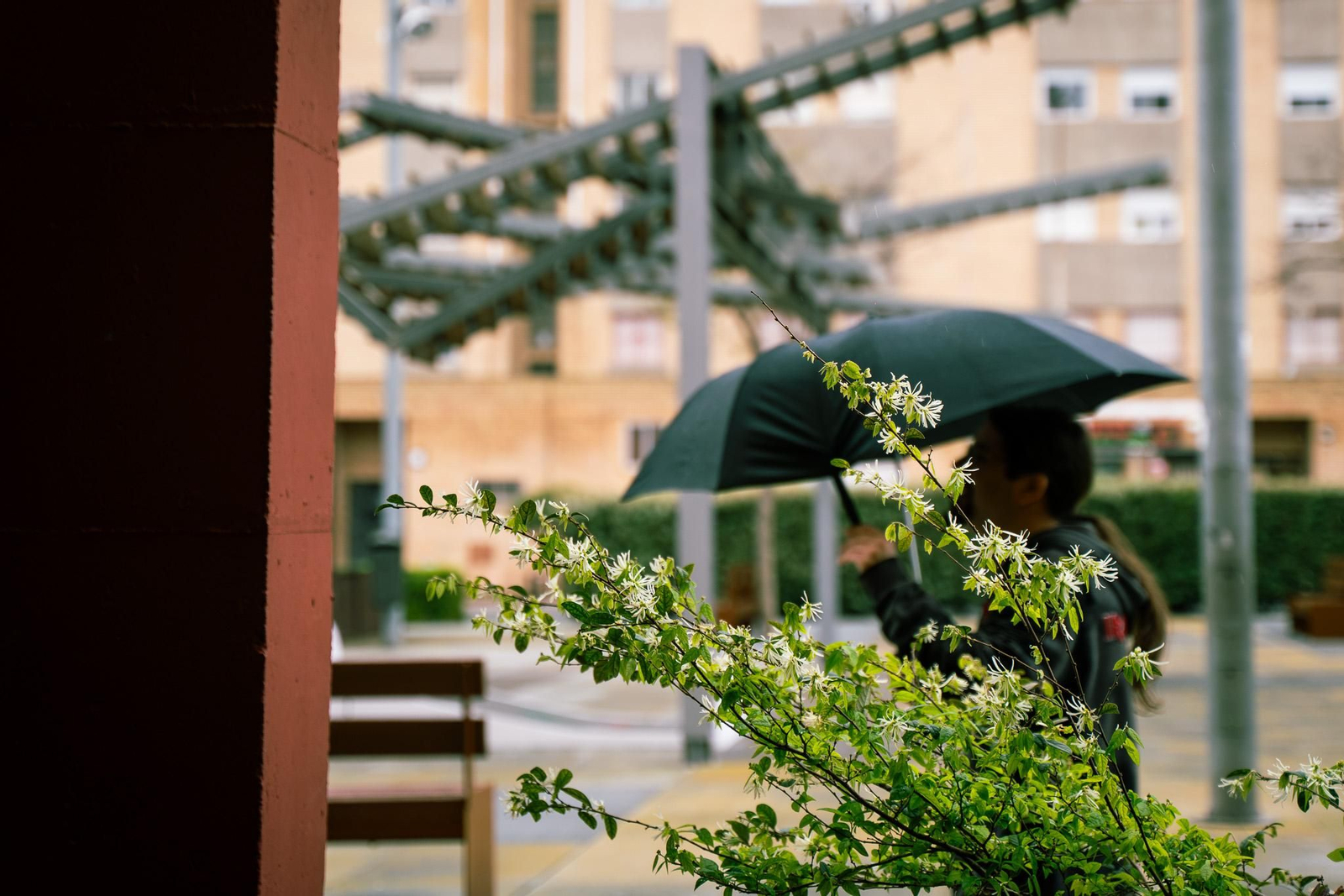 Imágenes del viernes 4 de abril en Huelva