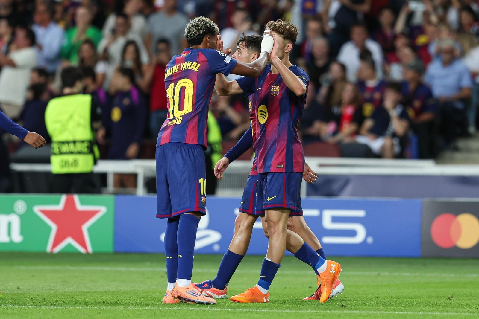 Las fotos del Barcelona-Olympiacos