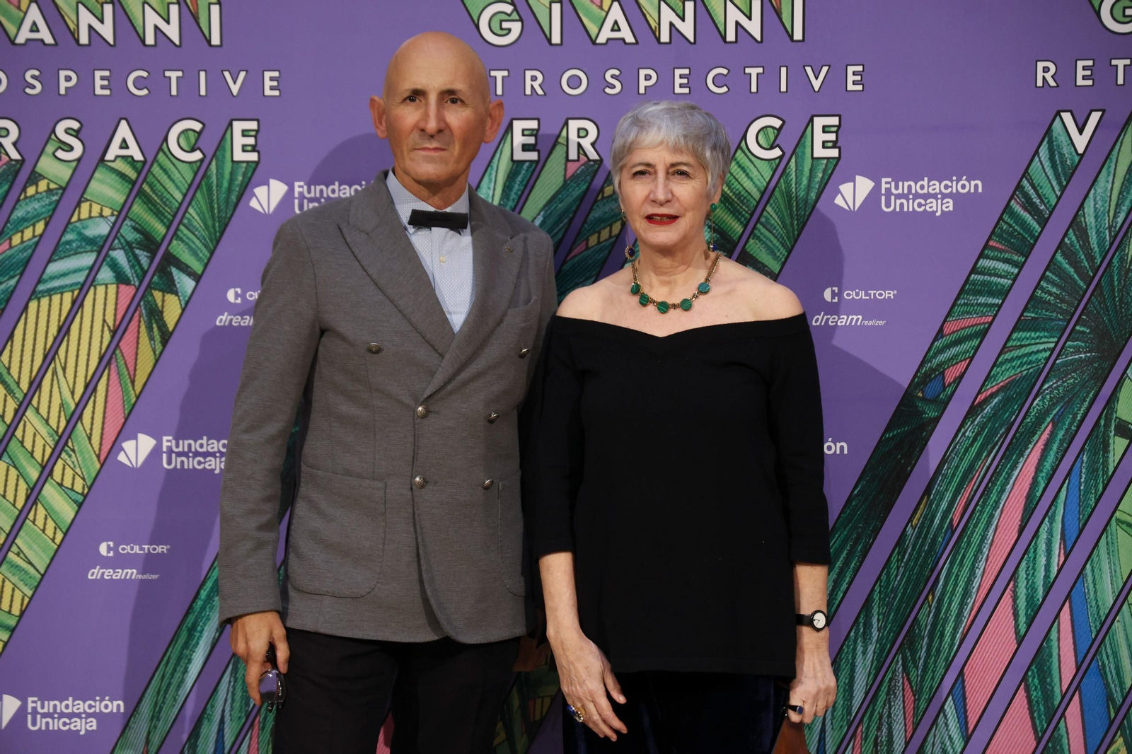 El photocall de la inauguración de la exposición de Versace en Málaga, en imágenes