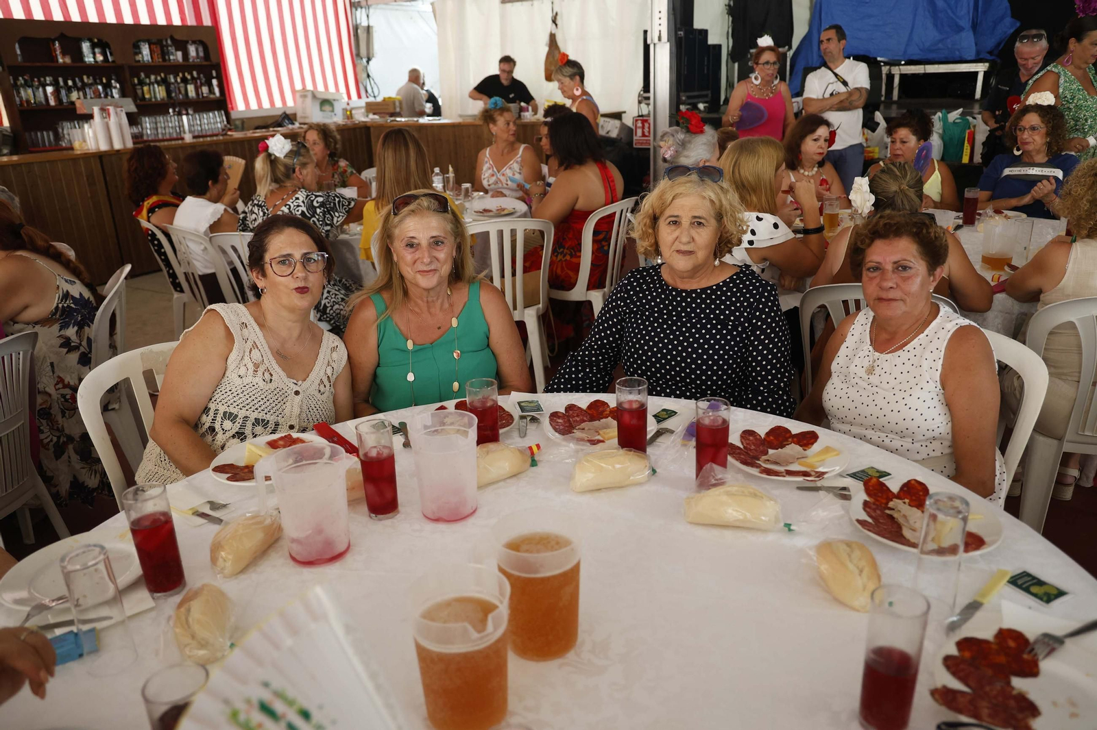 Búscate en la comida de mujeres de la Feria Real de San Roque Búscate en la comida de mujeres de la Feria Real de San Roque
