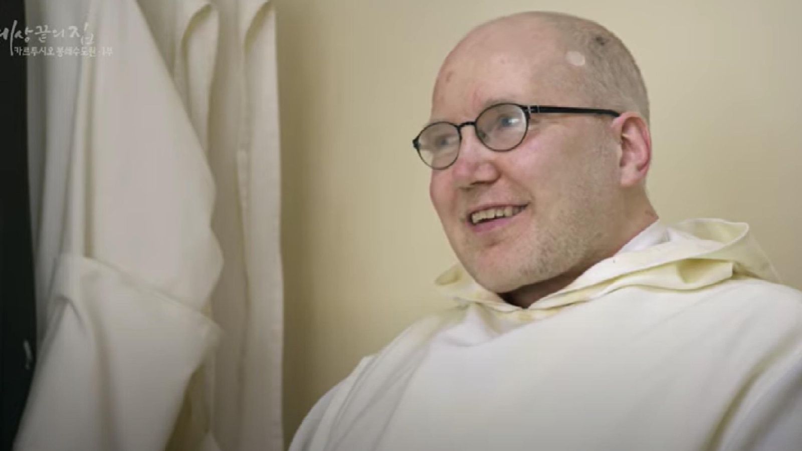 El prior de la Cartuja coreana en el momento en el que se grabó el reportaje.