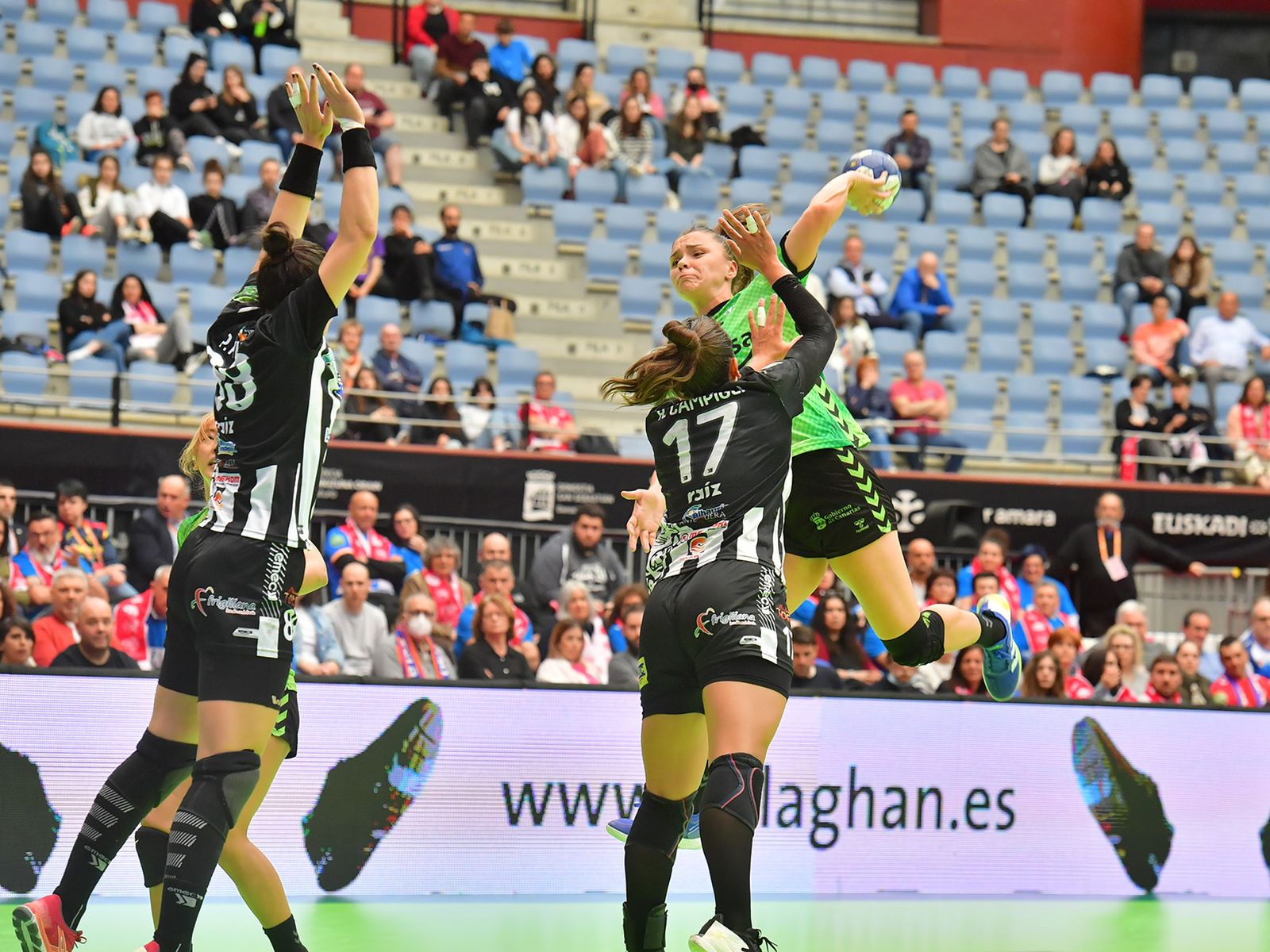 Las fotos del pase a semifinales de Copa de la Reina del Costa del Sol Málaga