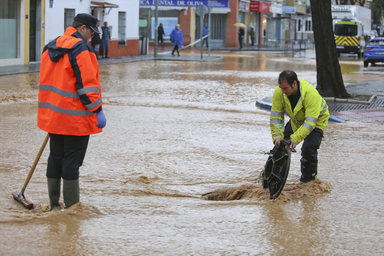 Campanillas anegada tras las lluvias, en fotos
