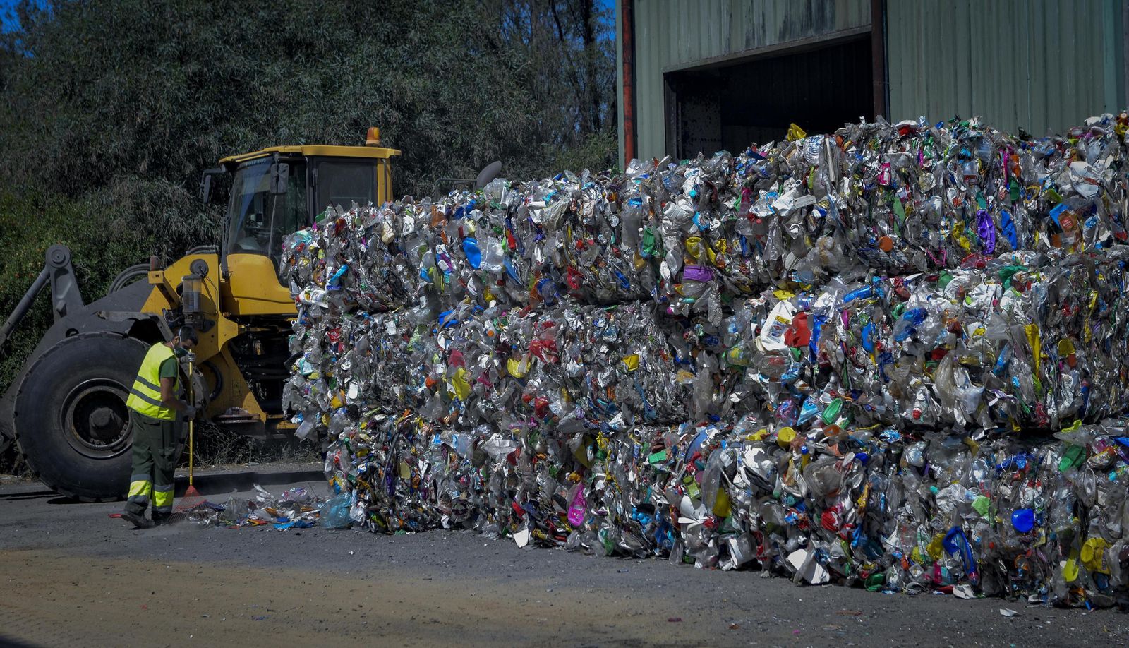 Un ERTE en Aborgase amenaza recogida basura a millón de habitantes de Sevilla