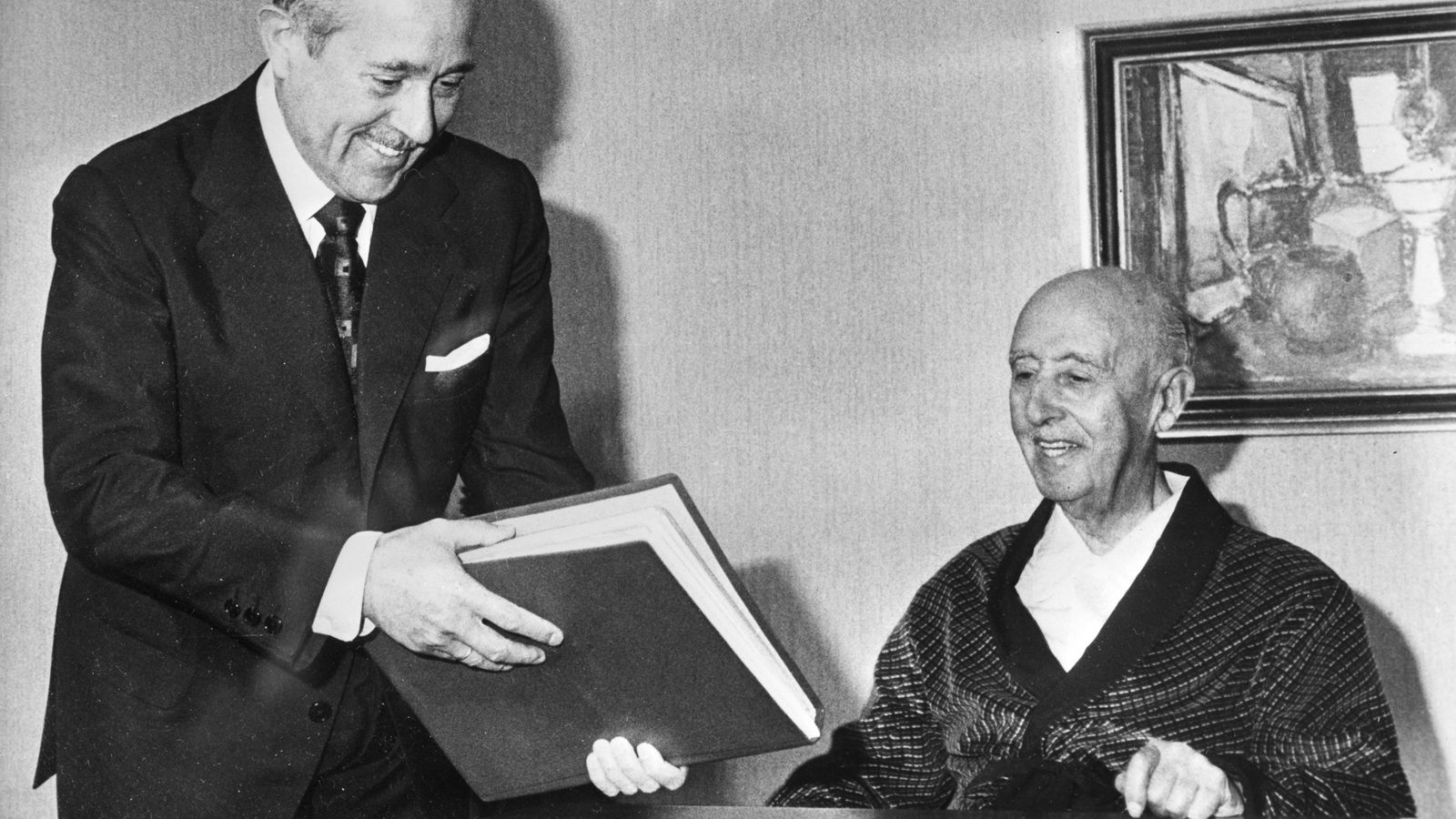 Navarro junto a Francisco Franco.