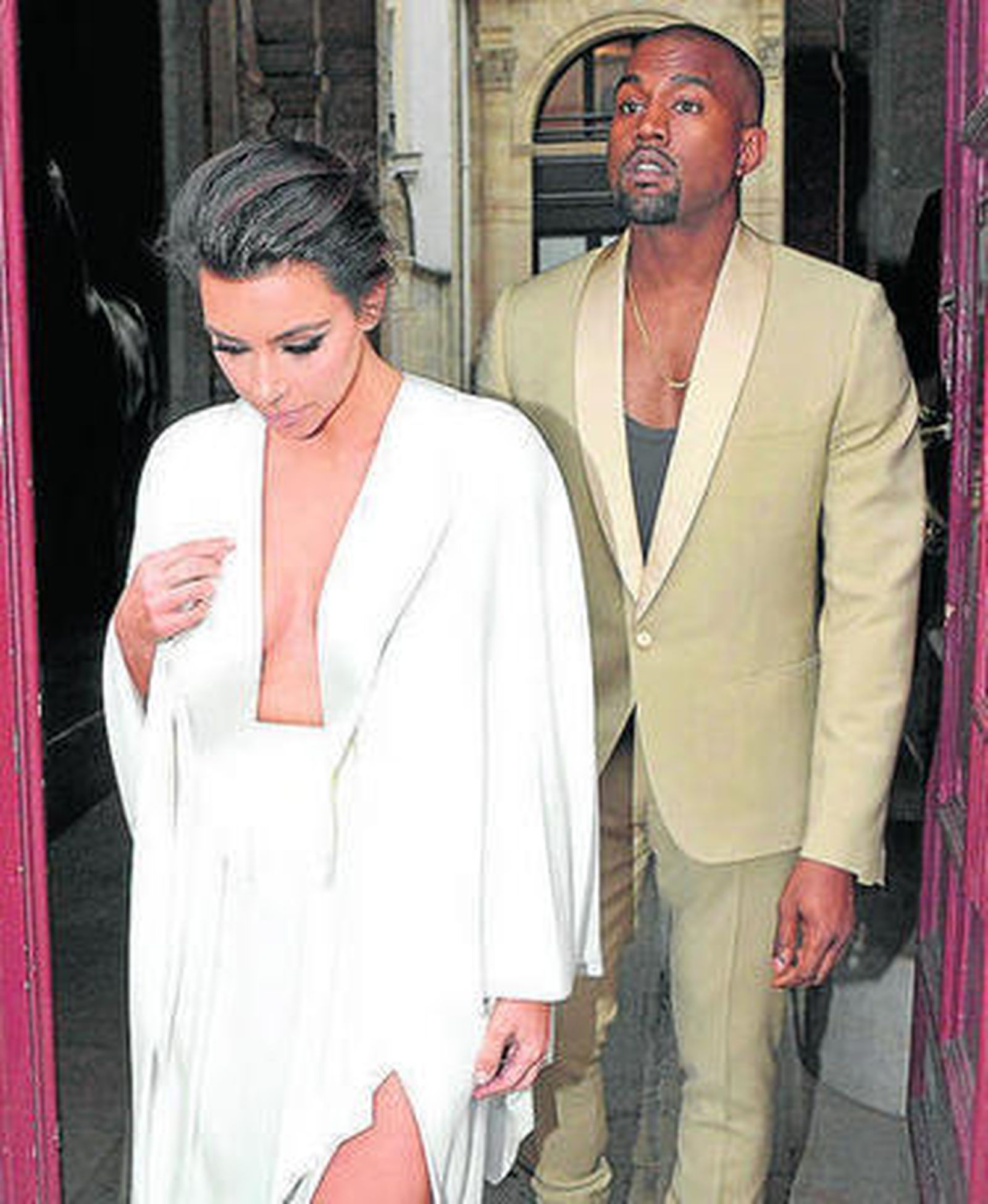 La pareja en París el día antes de casarse.