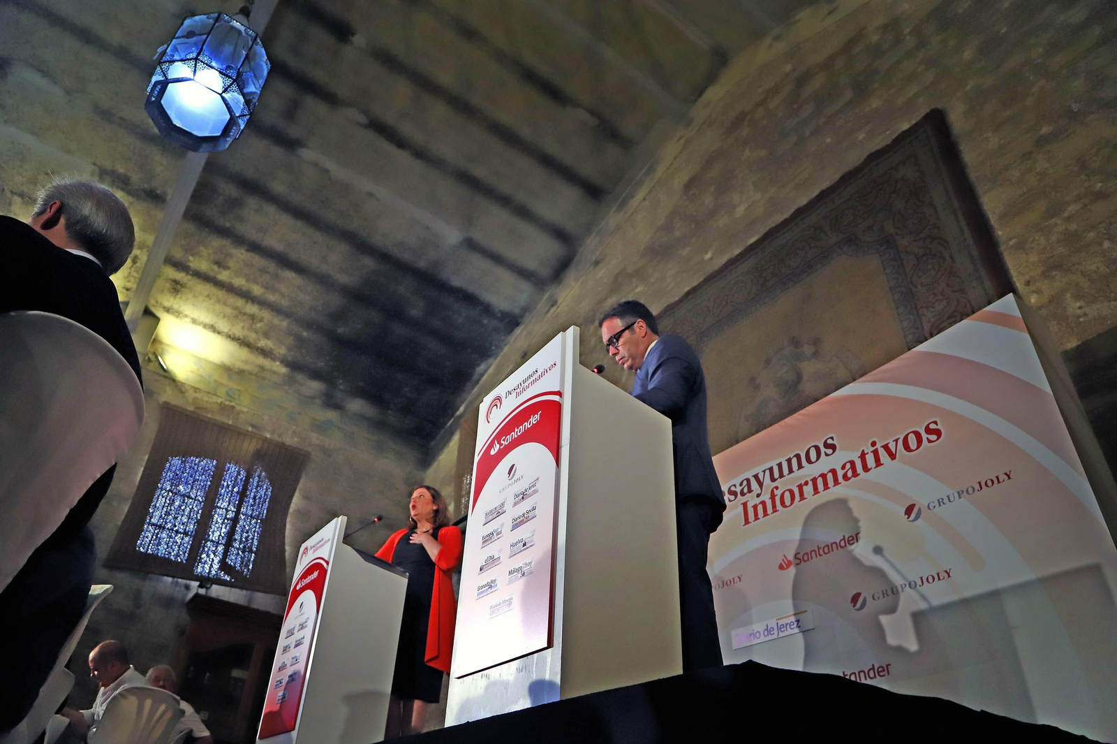 La consejera de agricultura y pesca Carmen Crespo en los desayunos del Banco de Santander y Grupo Joly