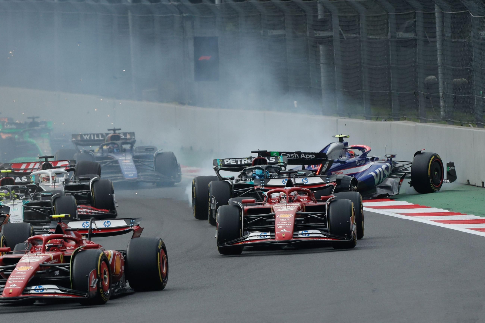 Las fotos del triunfo de Carlos Sainz en México