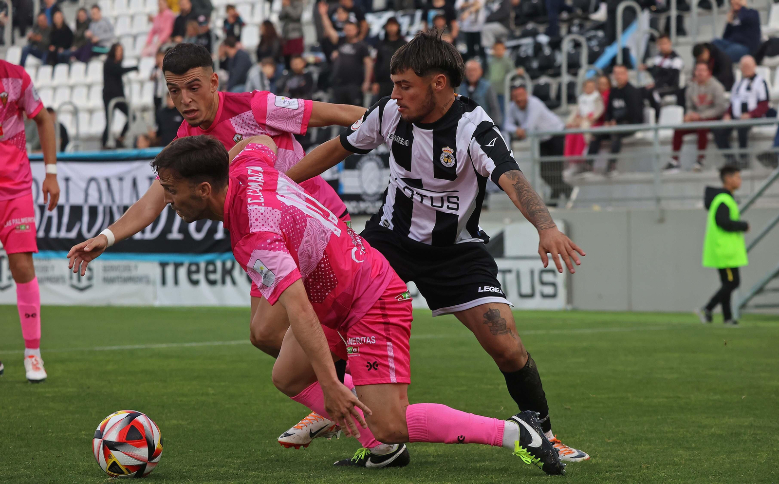 Las mejores fotos del Balona - San Roque de Lepe de Segunda RFEF