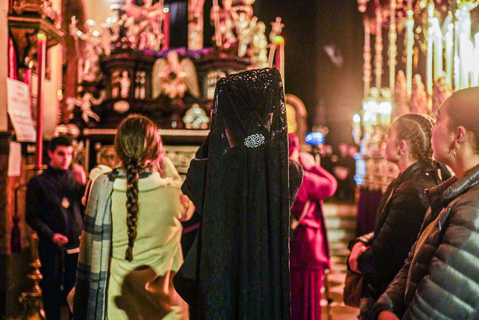 Fotos: San Agustín cierra la jornada de suspensiones en el Lunes Santo de Granada