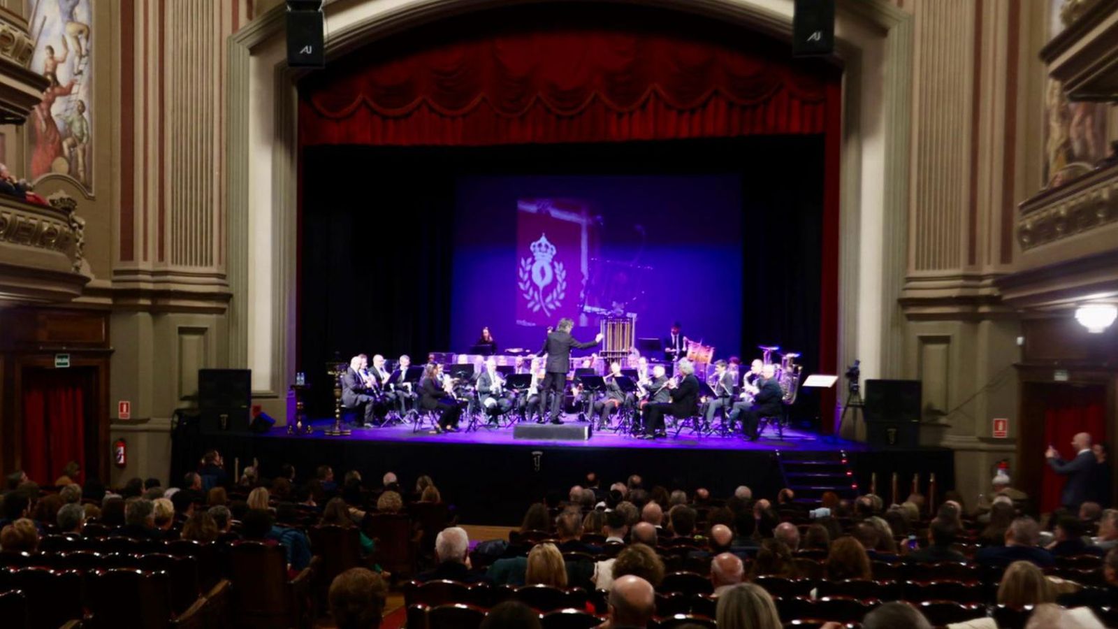 Concierto de música de la Banda Municipal de Granada, en homenaje a la pregonera