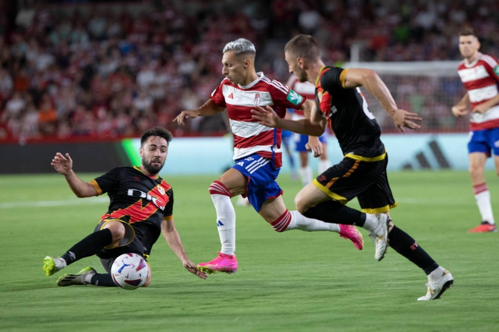 Las mejores imágenes del Granada-Rayo Vallecano