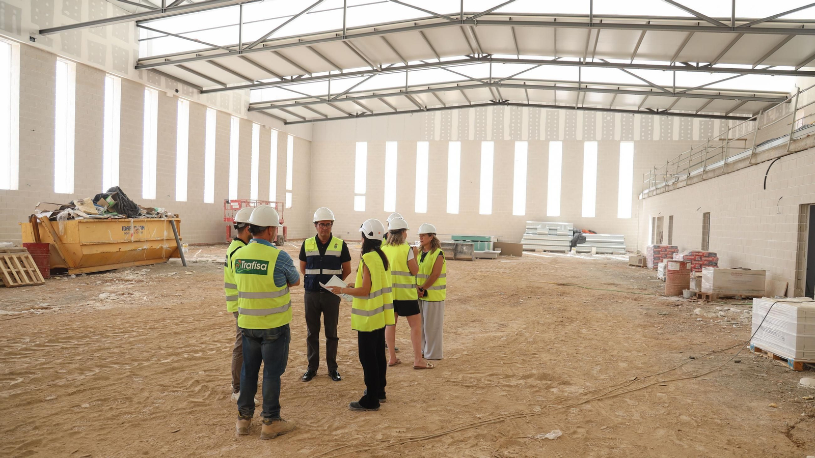 Visita a las obras del pabellón.